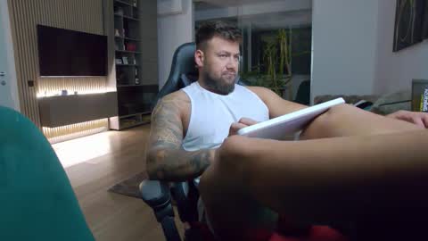 Erik online show from 09.23.25