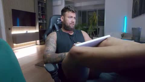 Erik online show from 10.15.25