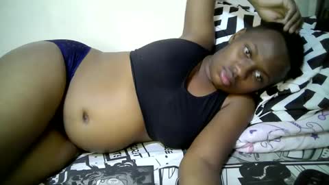 Snapshot of enter_dee chatting on 04.08.26 Ell online show from 04.08.26