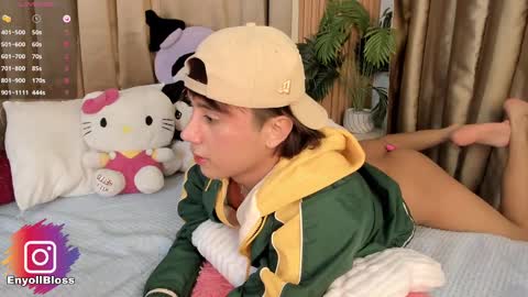 Snapshot of enyollbloss chatting on 02.22.25 Call me Sweet online show from 02.22.25