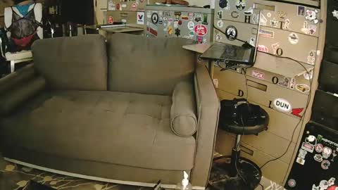 enzosolo12 online show from 01.01.25