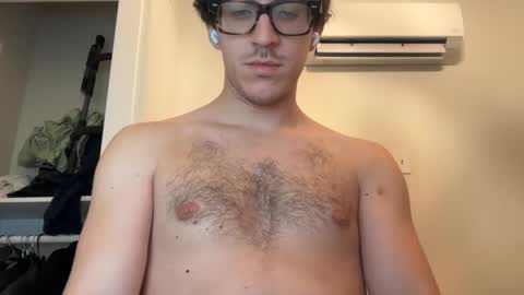 Snapshot of enzyme_ chatting on 12.12.24 enzyme_ online show from 12.12.24