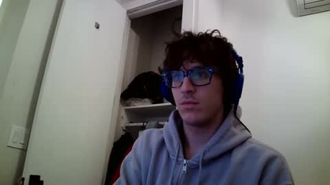 Snapshot of enzyme_ chatting on 01.16.25 enzyme_ online show from 01.16.25