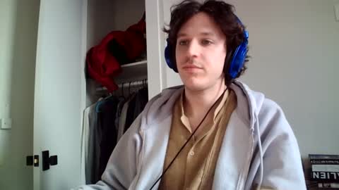 Snapshot of enzyme_ chatting on 03.12.25 enzyme_ online show from 03.12.25