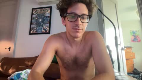 Snapshot of enzyme_ chatting on 09.29.25 enzyme_ online show from 09.29.25