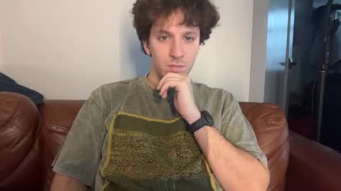 Snapshot of enzyme_ chatting on 02.20.26 enzyme_ online show from 02.20.26