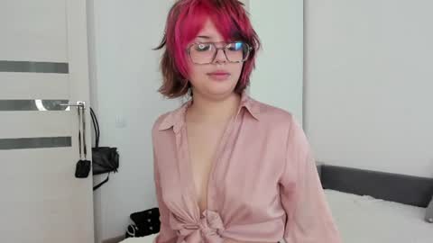 Snapshot of erapody chatting on 06.23.26 Venice online show from 06.23.26