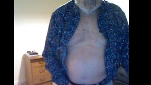 erasmus_d online show from 01.17.25