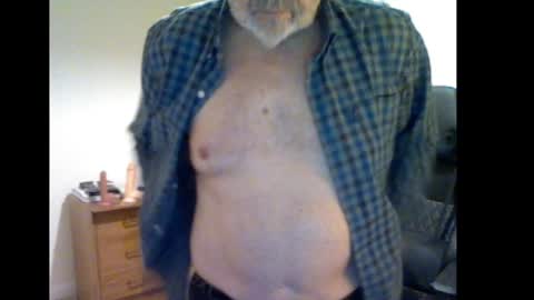 erasmus_d online show from 01.18.25