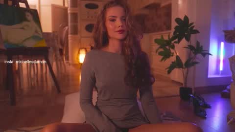 Snapshot of erelima chatting on 09.08.25 Ana Marie online show from 09.08.25