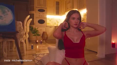 Snapshot of erelima chatting on 11.06.25 Ana Marie online show from 11.06.25