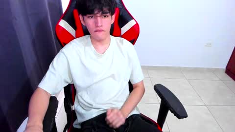 eren_tatakae online show from 01.19.25