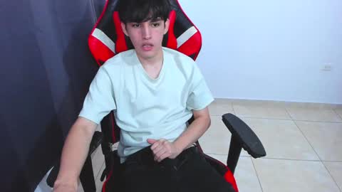 eren_tatakae online show from 01.23.25