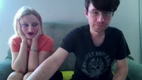 Snapshot of eric_basilio chatting on 09.25.25 Eric Basilio online show from 09.25.25