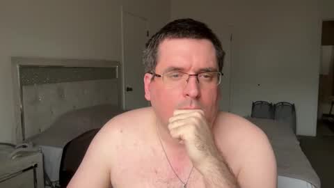 Snapshot of eric_heim chatting on 11.25.25 eric heim online show from 11.25.25