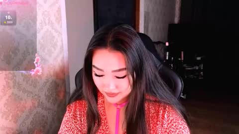 Erica Wayne online show from 12.17.25