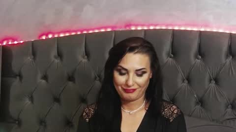 Erica online show from 02.08.25