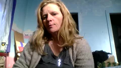 Snapshot of ericas080625 chatting on 12.17.25 EazyE MattyDaddy online show from 12.17.25