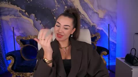 Erica online show from 09.17.25