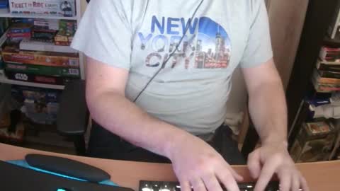 Erik Dapper online show from 12.05.25