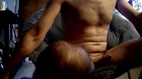 Erik plays hockey online show from 10.22.25