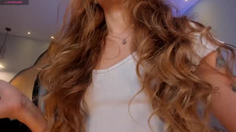 Erika Benz online show from 02.05.25