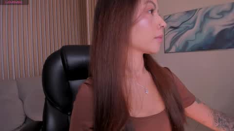 Erika Benz online show from 02.11.26