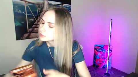 Erika online show from 03.30.26