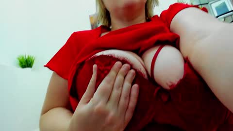 Adelina online show from 12.07.24