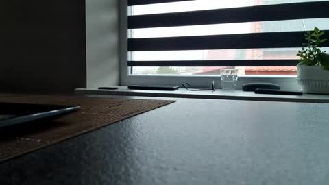 Snapshot of erikanoz chatting on 11.17.25 boyohboy online show from 11.17.25