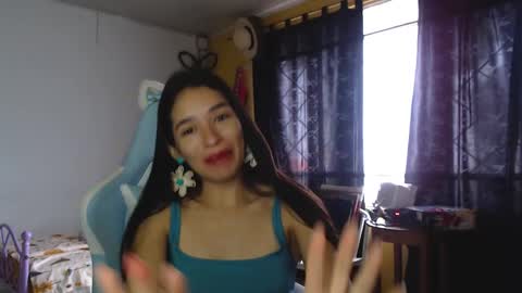 erina_1 online show from 12.17.24