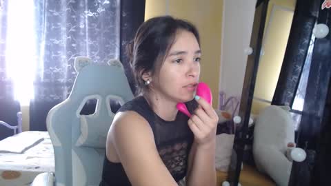 erina_1 online show from 09.21.25