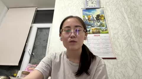 Snapshot of erinnthurmond chatting on 06.08.26 Luna online show from 06.08.26