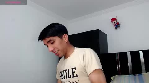 Snapshot of eriolhiragizawa chatting on 10.01.25 EriolHiragizawa online show from 10.01.25