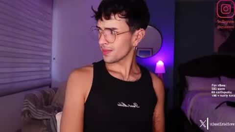 Snapshot of erisleon chatting on 07.28.26 online show from 07.28.26