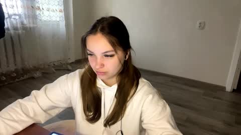 Lina online show from 03.26.26