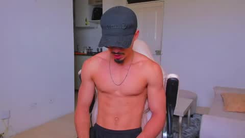 Snapshot of eros_becker_ chatting on 05.13.26 eros_becker_ online show from 05.13.26