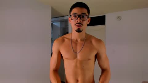 Snapshot of eros_becker_ chatting on 05.21.26 eros_becker_ online show from 05.21.26