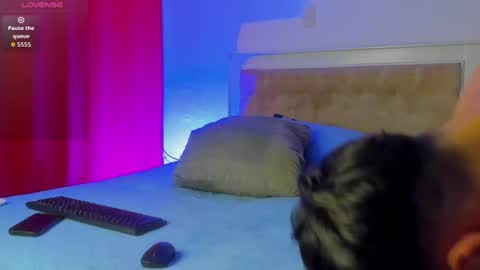 Snapshot of eroseliam chatting on 06.15.26 EROS ELIAM online show from 06.15.26