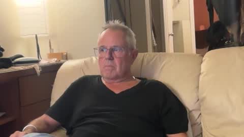 eros online show from 10.28.25