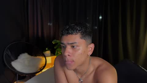 Snapshot of eroswild_ chatting on 03.01.26 Eros Wild online show from 03.01.26