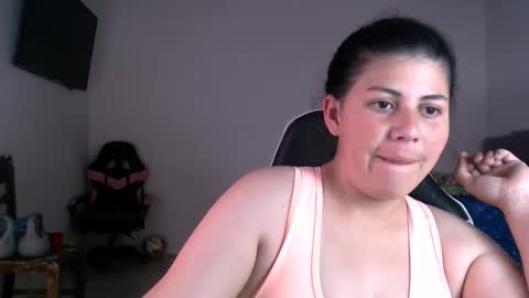 Snapshot of erotic_katia chatting on 04.20.26 Sara online show from 04.20.26