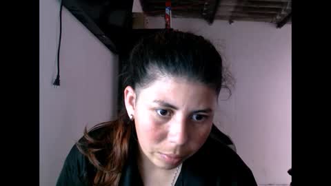Snapshot of erotic_katia chatting on 05.17.26 Sara online show from 05.17.26