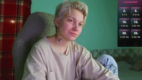 esajukyy online show from 01.02.25