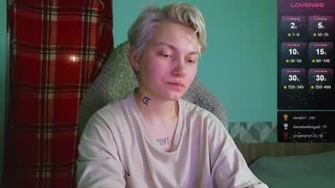 esajukyy online show from 01.02.25