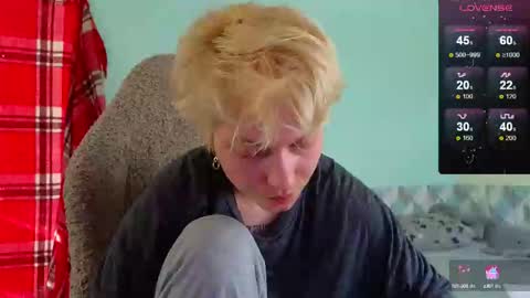 esajukyy online show from 02.26.25