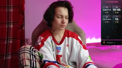 esajukyy online show from 09.10.25