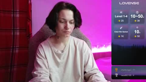 esajukyy online show from 09.12.25