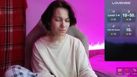 esajukyy online show from 09.15.25