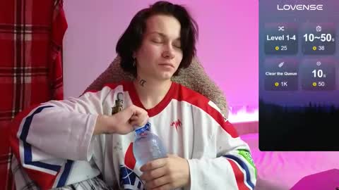 esajukyy online show from 09.16.25